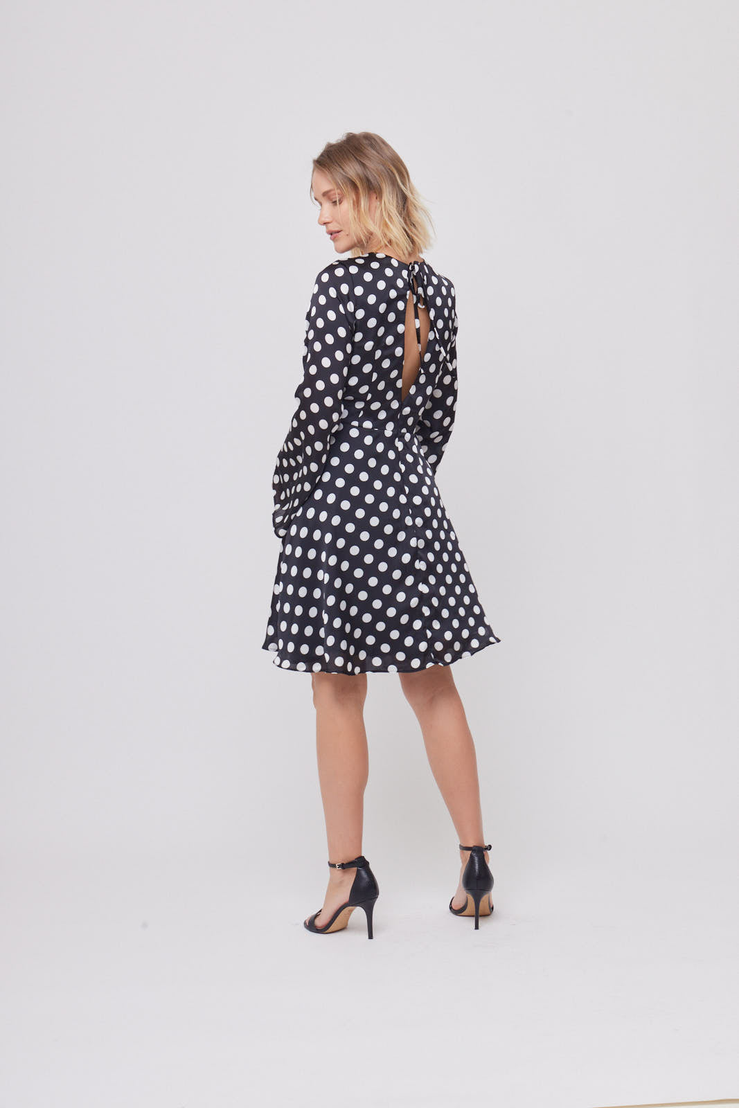 VESTIDO DECO