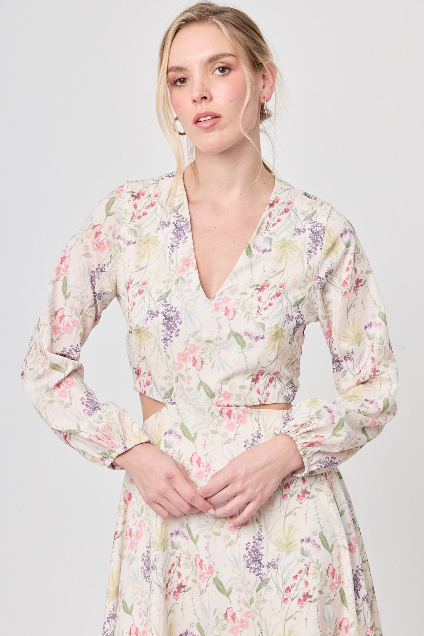 VESTIDO MUCHA FLORAL