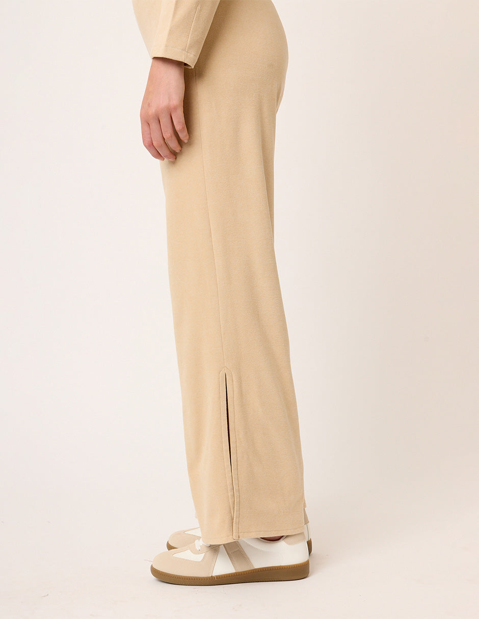 PANTALÓN CASUAL CON RESORTE EN PRETINA Y ABERTURAS LATERALES CHAMP MARS