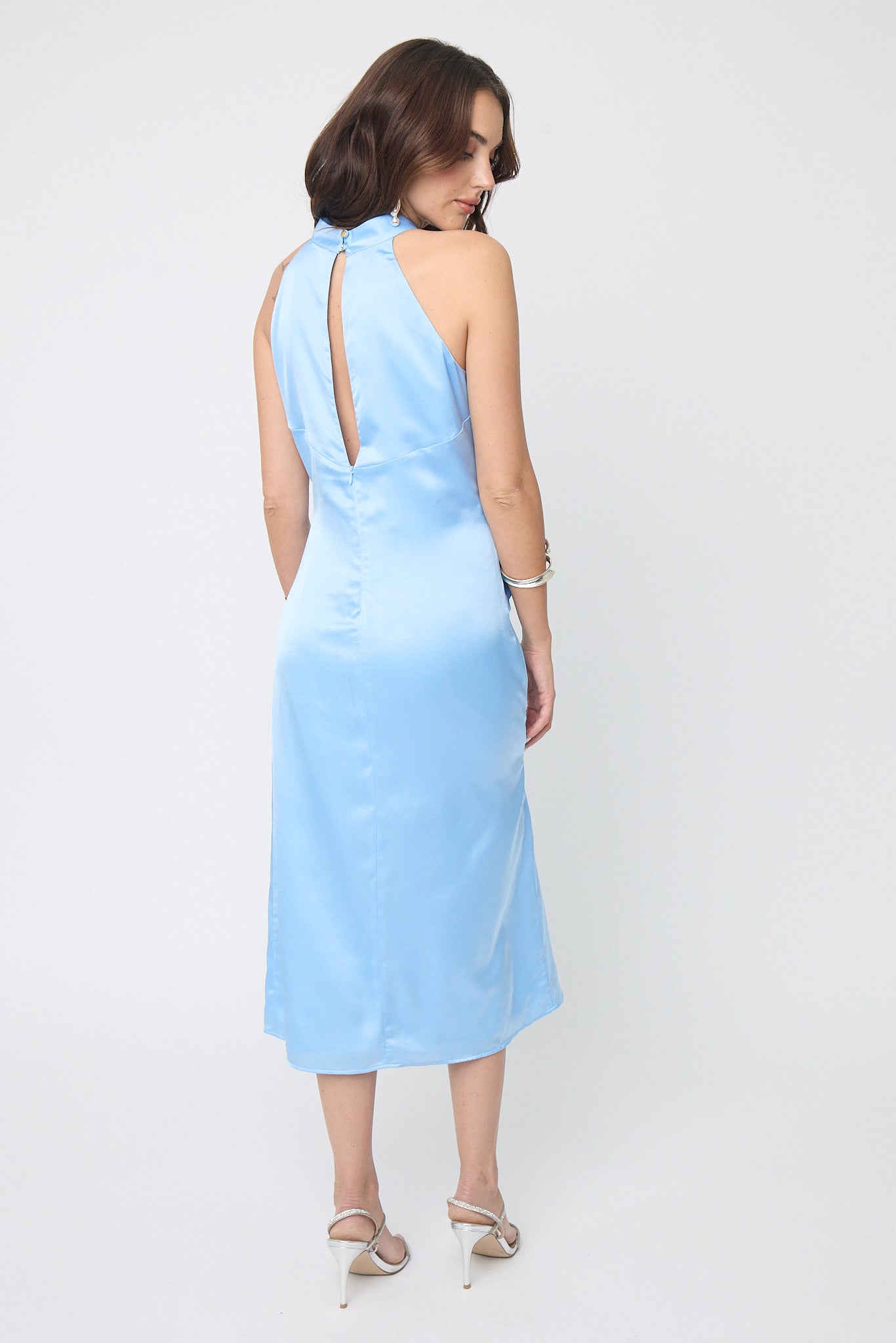 VESTIDO DE FIESTA SIN MANGAS CON ESCOTE EN ESPALDA LARGO MIDI