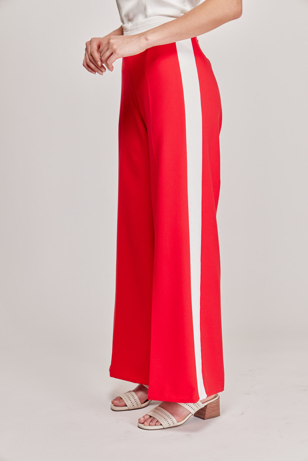 PANTALÓN ROJO CASUAL PARA MUJER MODELO MANET