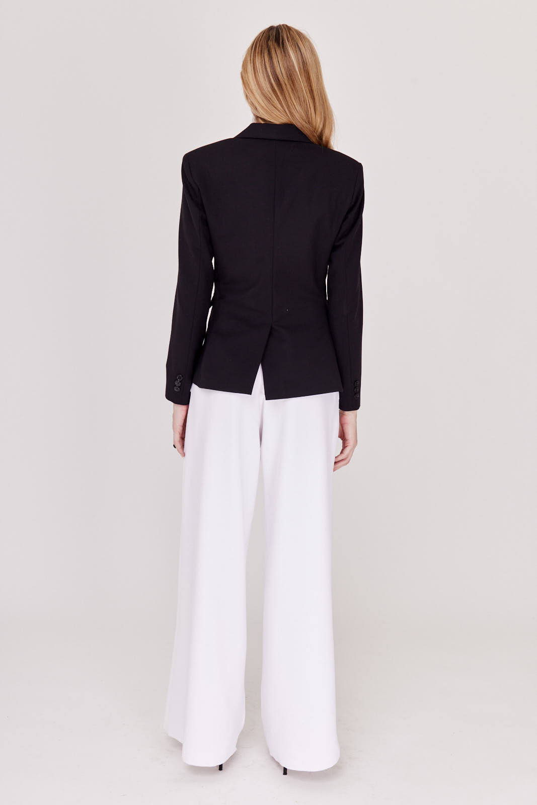 BLAZER FORMAL NEGRO PARA MUJER MODELO CLARO DE LUNA