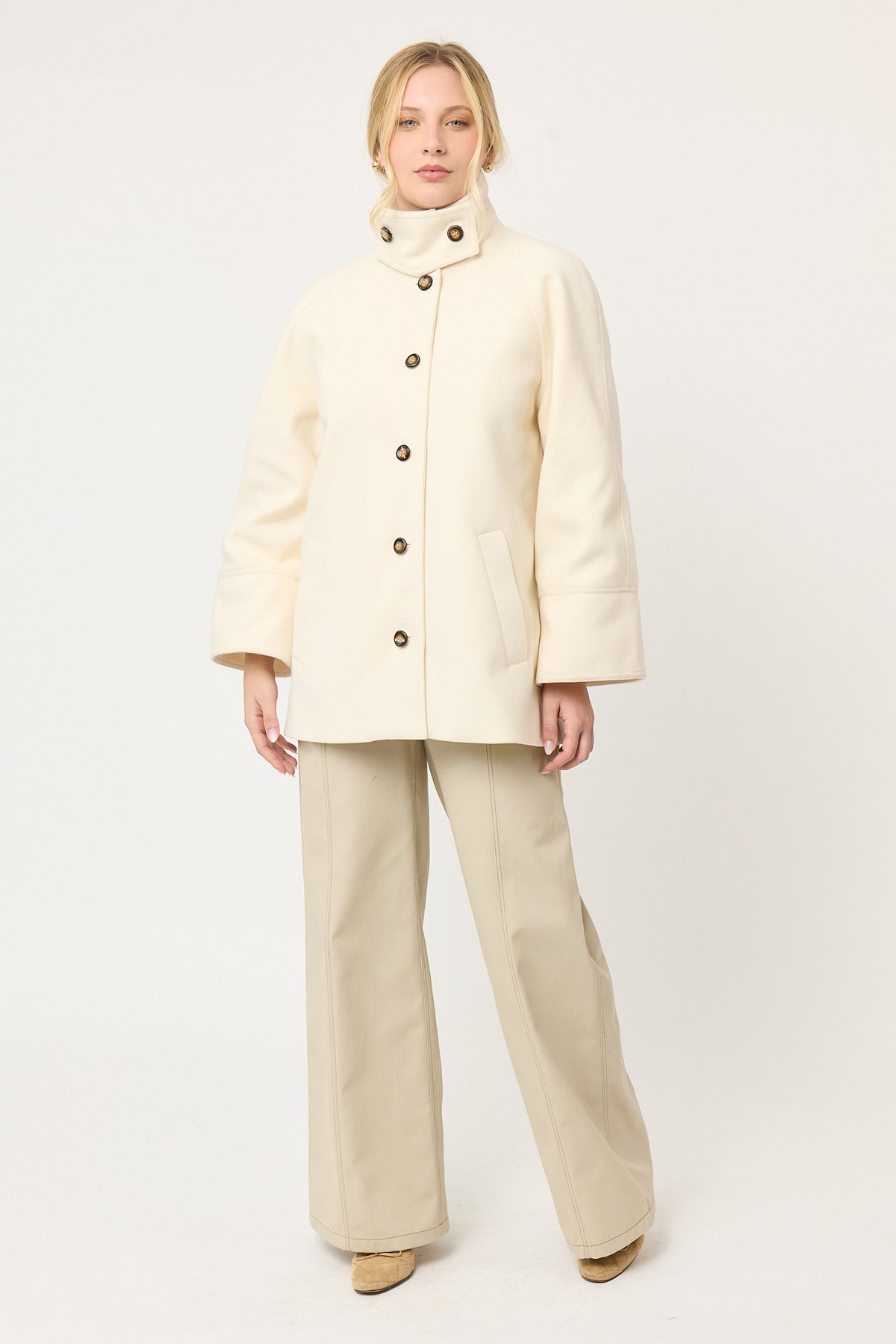 ABRIGO DE MUJER FORMAL CASUAL COLOR HUESO 