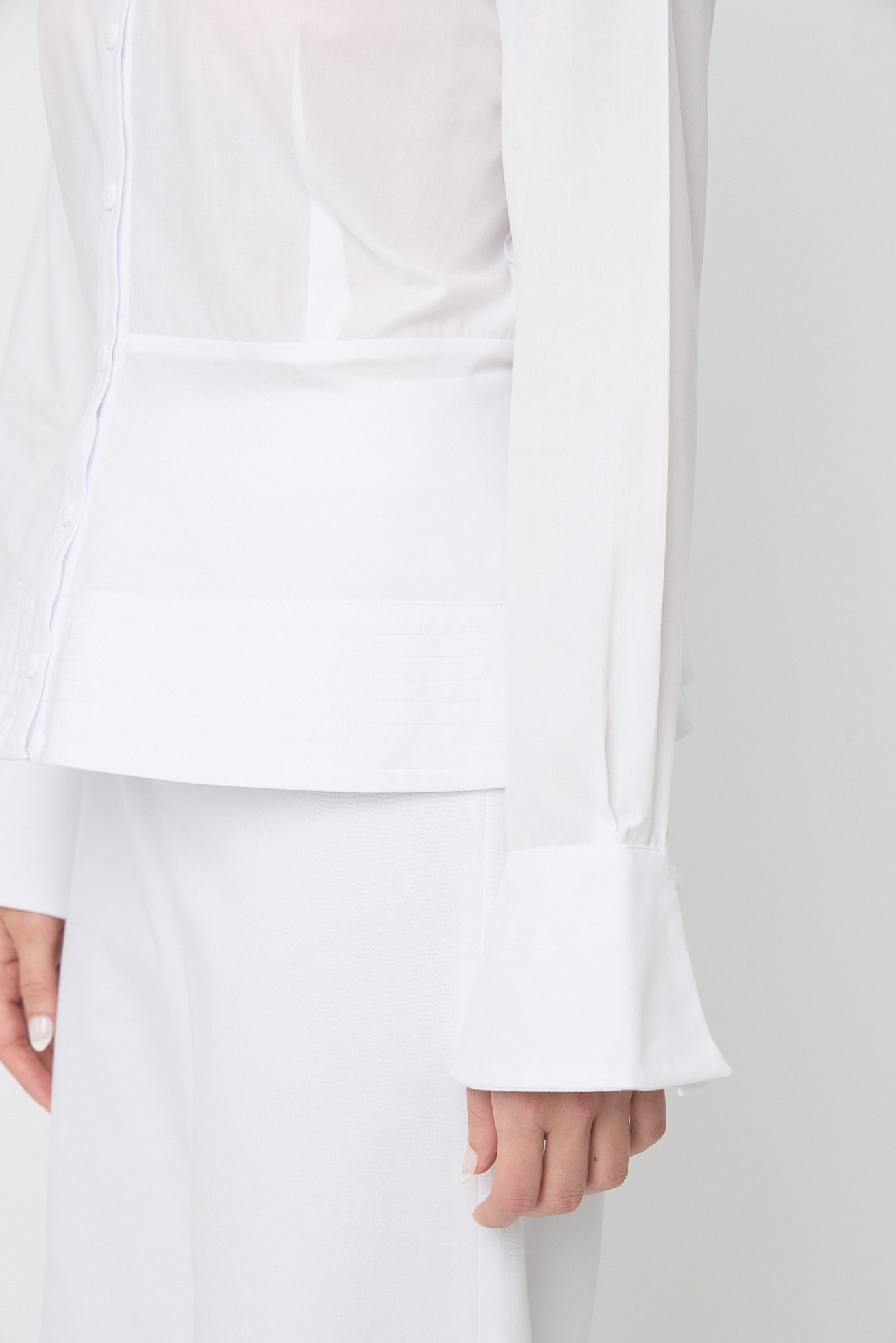 BLUSA MANGA LARGA CORTE PEPLUM