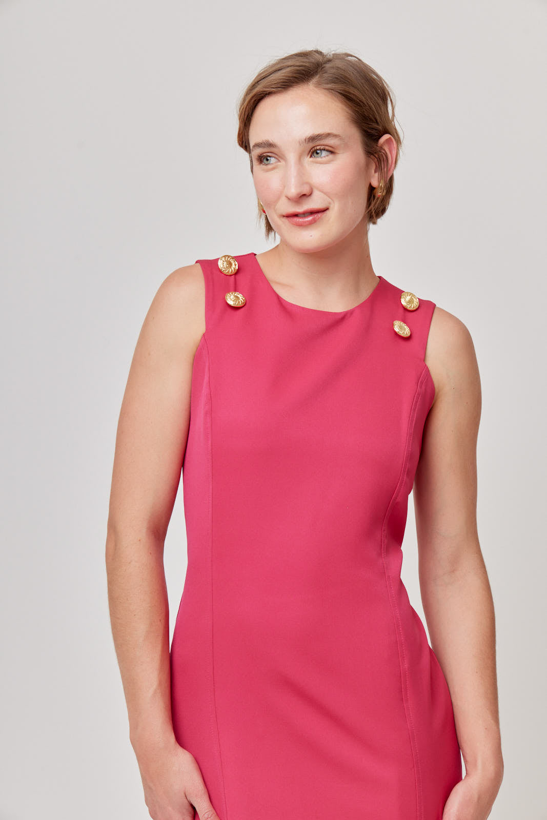 VESTIDO CASUAL CORTO PARA MUJER NOIR – Linea Pura