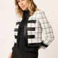 CHAQUETA FORMAL DE TWEED BLANCO Y NEGRO CON DETALLES EN SATÍN MONTIJO