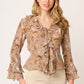 BLUSA CASUAL DE GASA ESTAMPADA  MANGA LARGA  CON OLANES Y CUELLO V  MONTMARTRE