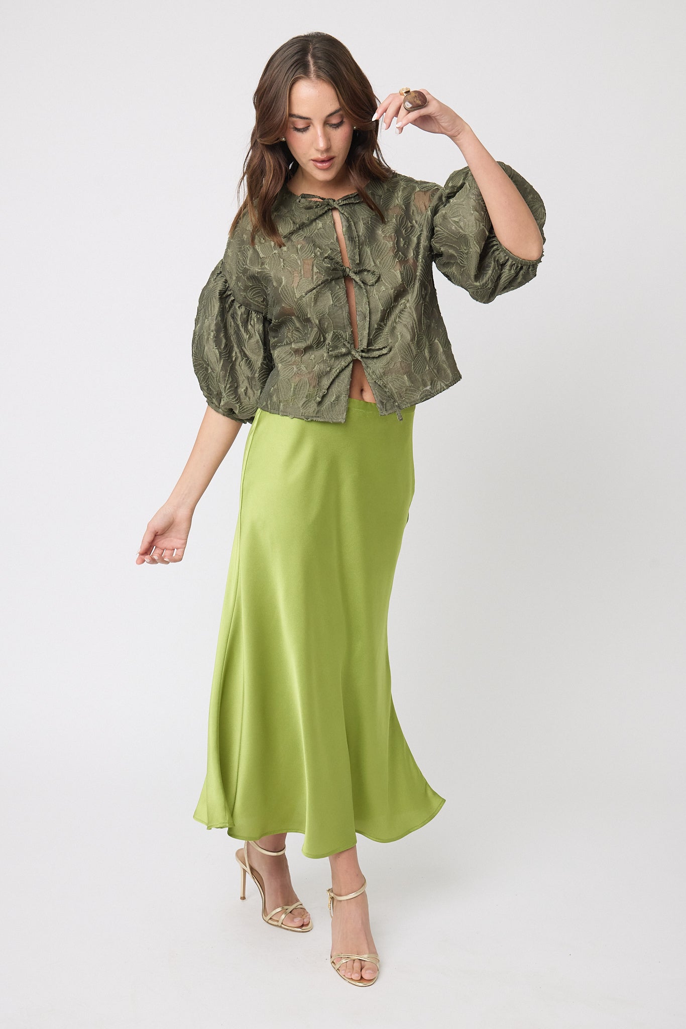 FALDA SATINADA CASUAL LARGO MIDI LIMONE