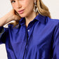 VESTIDO FORMAL CAMISERO  DE TAFETA  CON BOTONES LARGO MIDI CON OLANES EN PUÑO Y CINTURÓN VINCENNES