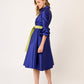 VESTIDO FORMAL CAMISERO DE TAFETA AZUL REY  LARGO MIDI CON OLANES EN PUÑO Y CINTURÓN VINCENNES