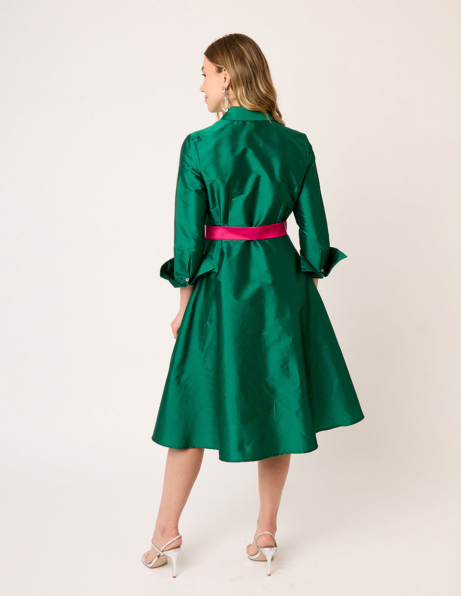 VESTIDO FORMAL CAMISERO VERDE DE TAFETA LARGO MIDI  MANGA 3/4 Y PUÑO VERT