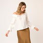 BLUSA CAMISERA CON ESCOTE BARDOT  Y BOTONES MANGA LARGA SORBONA