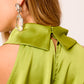BLUSA SATINADA CUELLO ALTO SIN MANGA Y SISA CON ABERTURA TRASERA  HALTER ORANGERIE