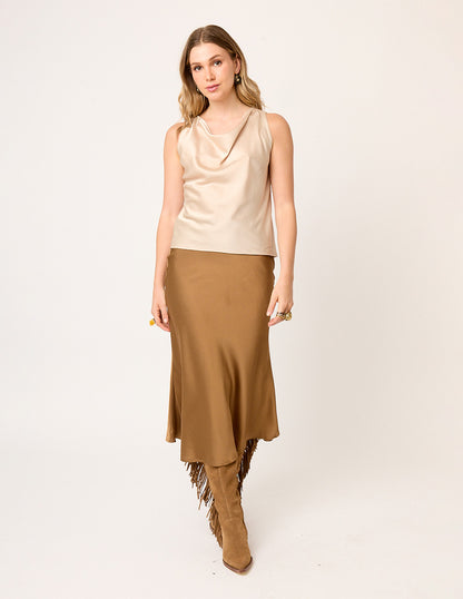 BLUSA SATINADA SIN MANGAS CON CUELLO COLUMPIO GARNIER
