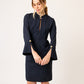 VESTIDO FORMAL RECTO DE MANGA LARGA CON BOTONES DORADOS HAUSSMAN