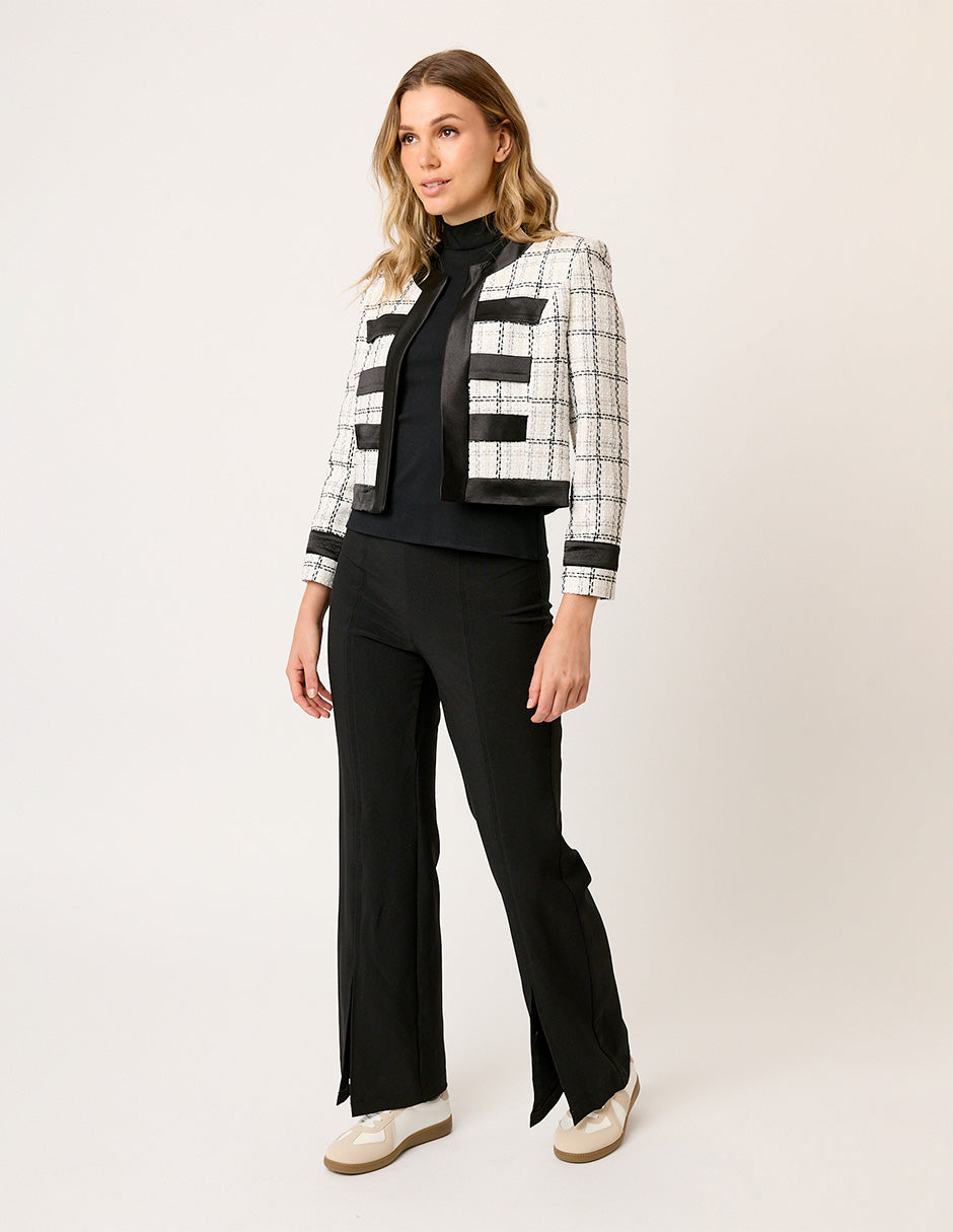 CHAQUETA FORMAL DE TWEED BLANCO Y NEGRO CON DETALLES EN SATÍN MONTIJO